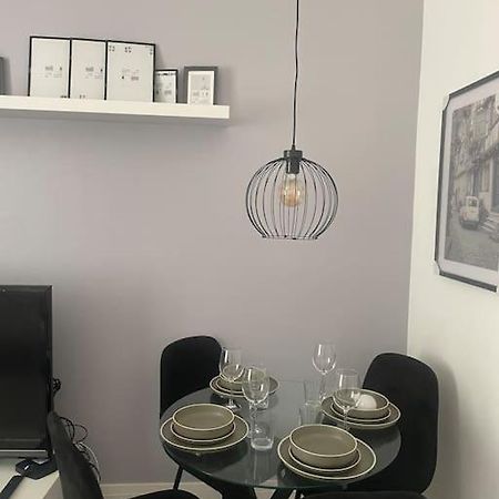 Luxury Modern Appartment Paris เมซง-อัลฟอร์ ภายนอก รูปภาพ